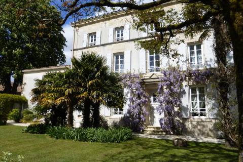 Property for sale Saint-Hilaire-la-Palud Deux-Sevres