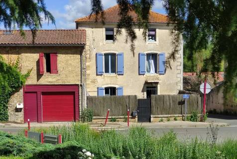 Property for sale Saint-Christophe-sur-Roc Deux-Sevres