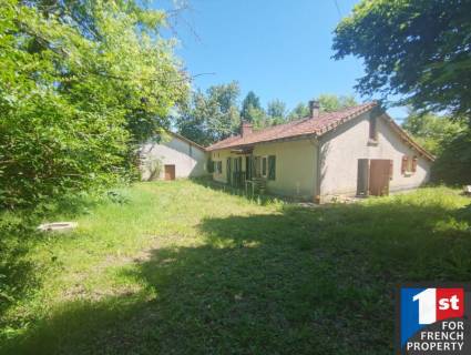 Property for sale NIEUIL Charente