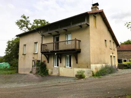 Property for sale Saint-Étienne-de-Maurs Cantal