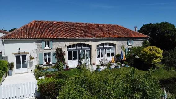Property for sale Bresdon Charente-Maritime