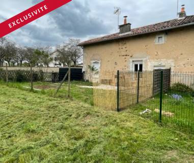 Property for sale LES ADJOTS Charente
