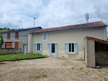 Property for sale Saint-Fraigne Charente